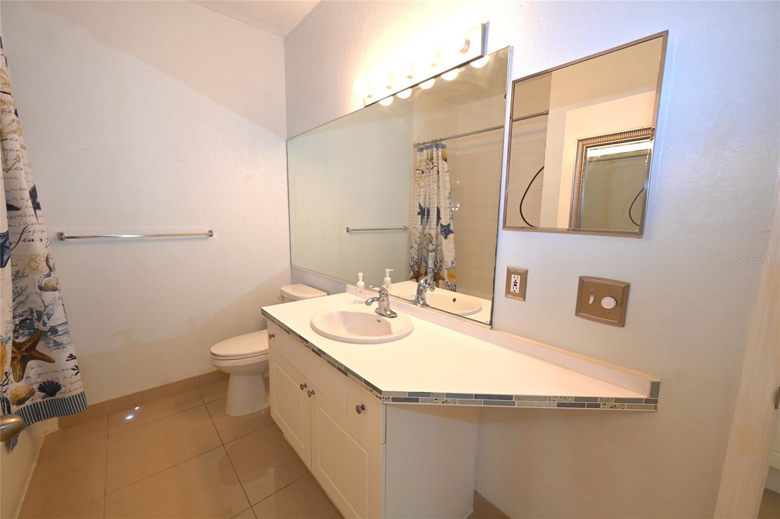 SERENADE ON PALMER RANCH - Residential Lease