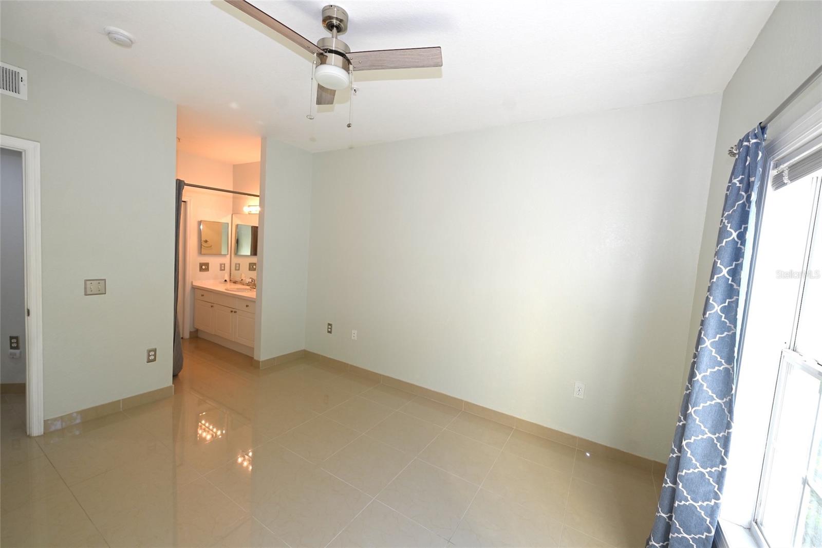 SERENADE ON PALMER RANCH - Residential Lease