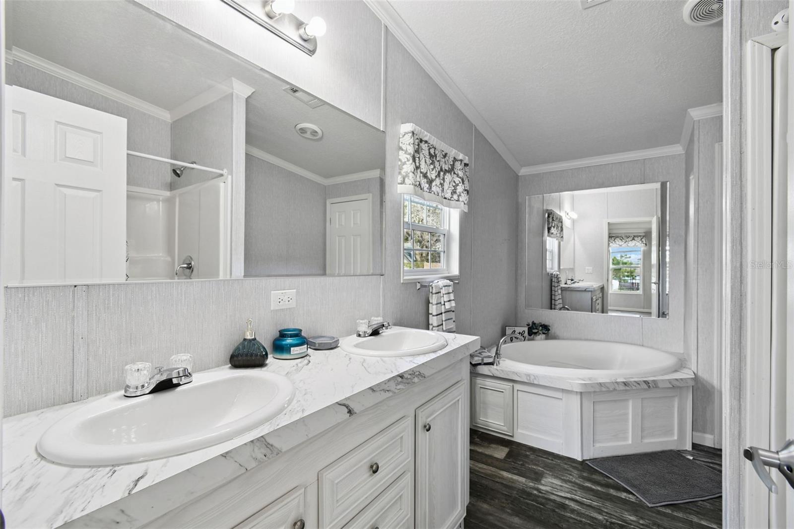 CLASCO RIDGE ESTATES - Residential