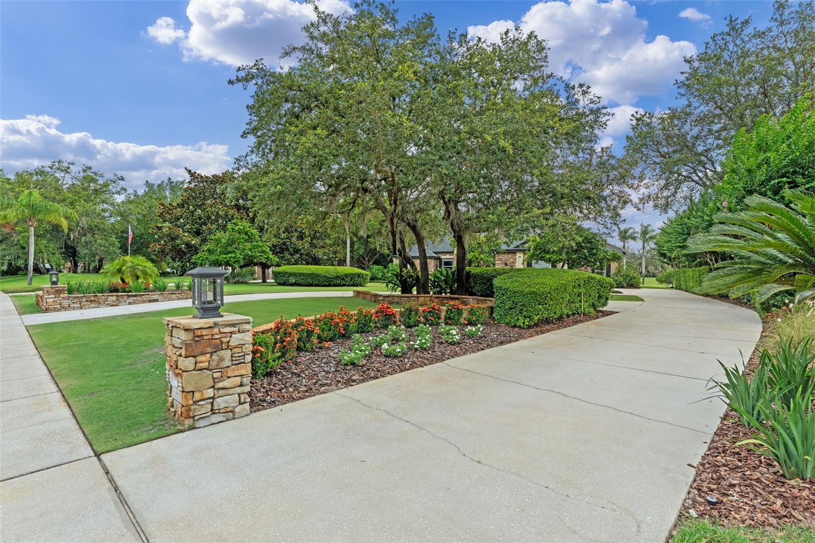 1224 NORTHERN WAY