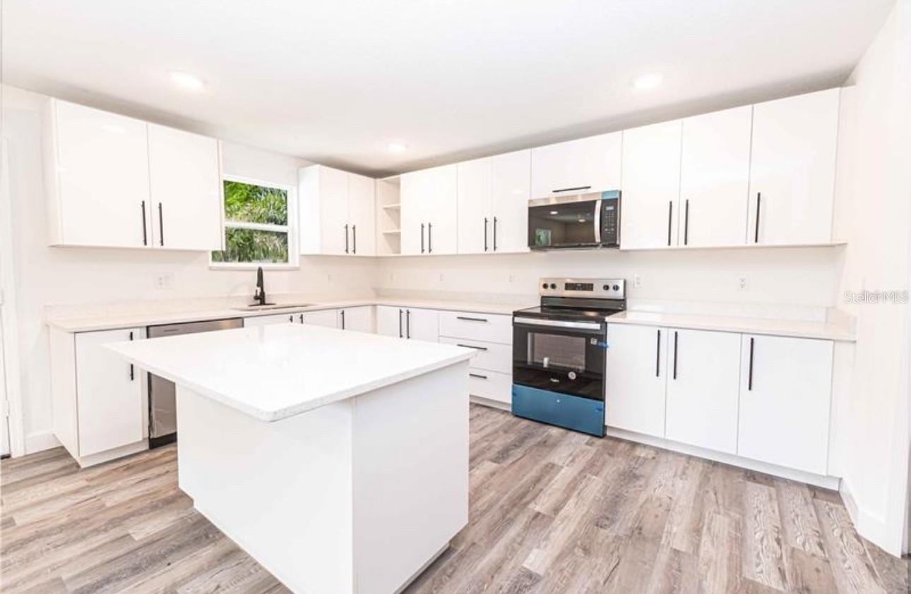 INDIAN ESTATES - Residential