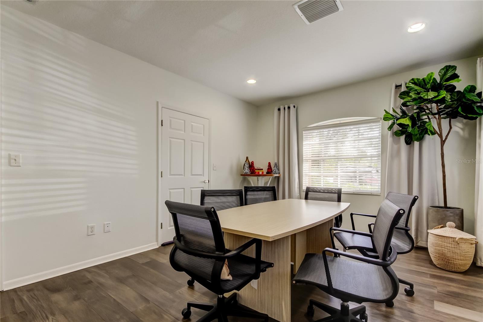 UNPLATTED - Commercial Sale