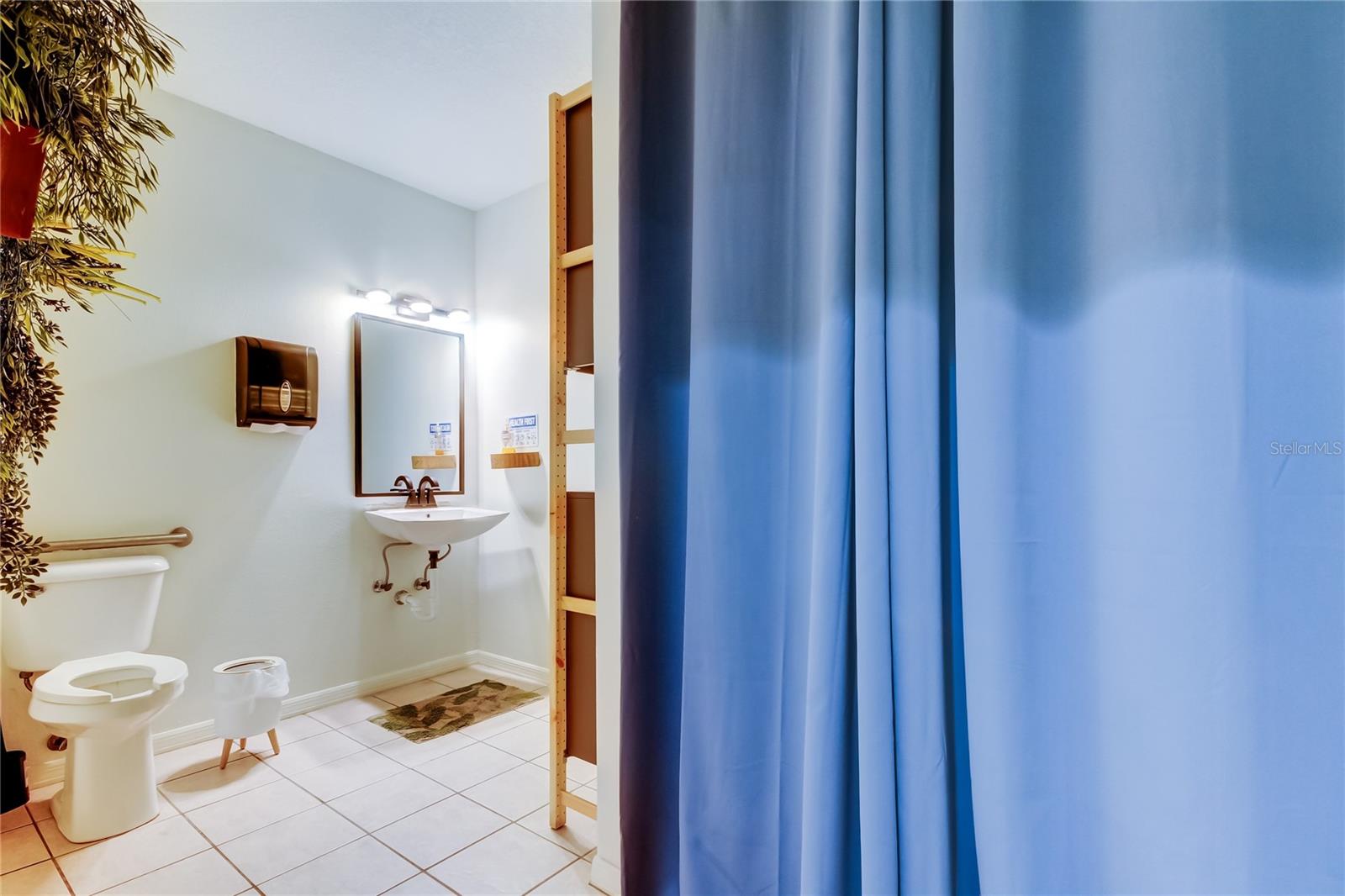 UNPLATTED - Commercial Sale