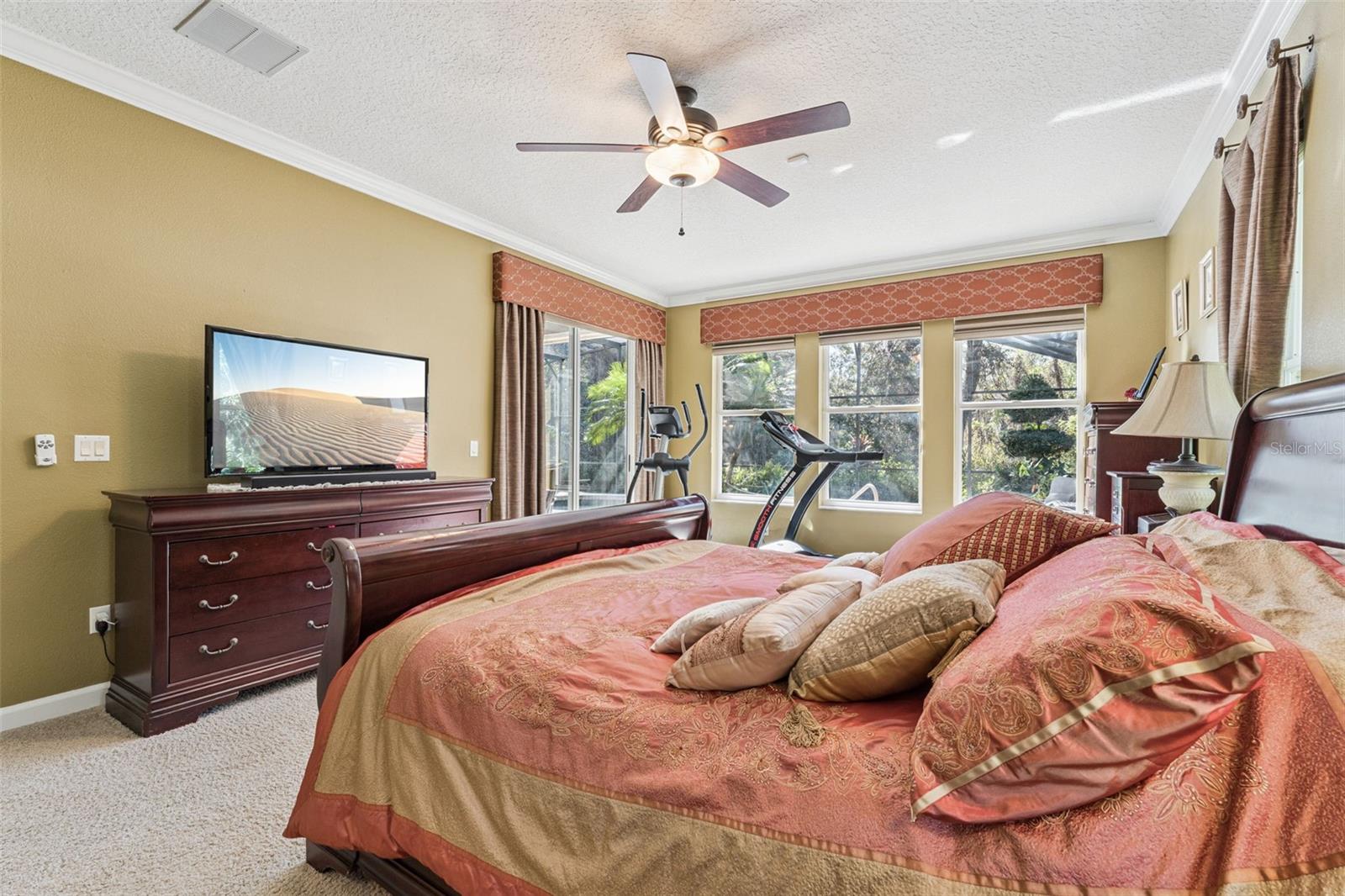 SEVILLE CHASE - Residential