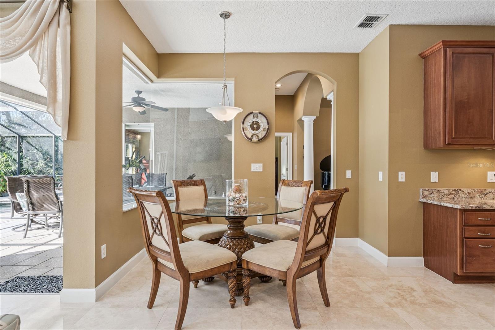 SEVILLE CHASE - Residential