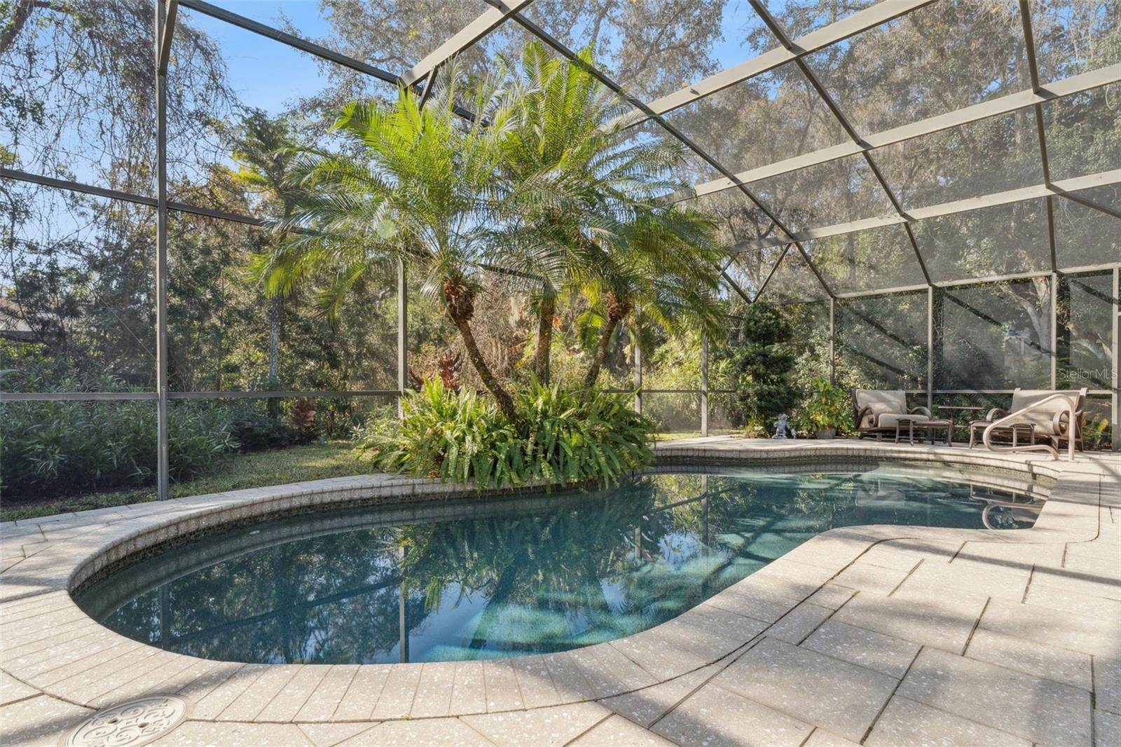 SEVILLE CHASE - Residential