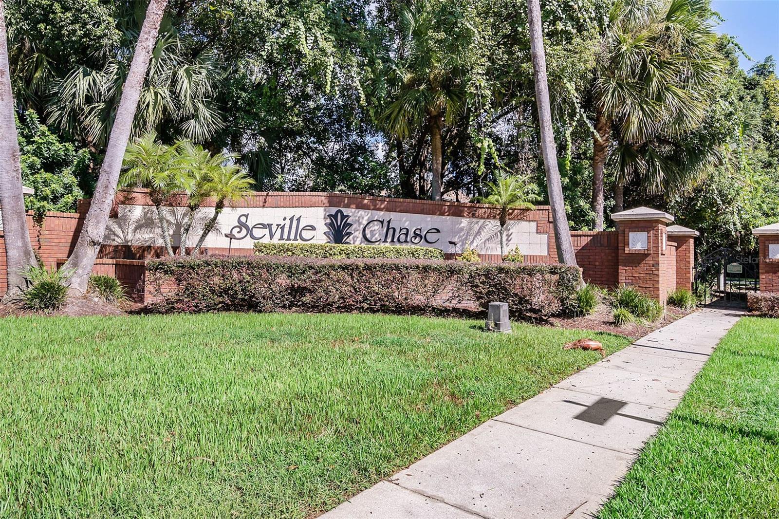 SEVILLE CHASE - Residential
