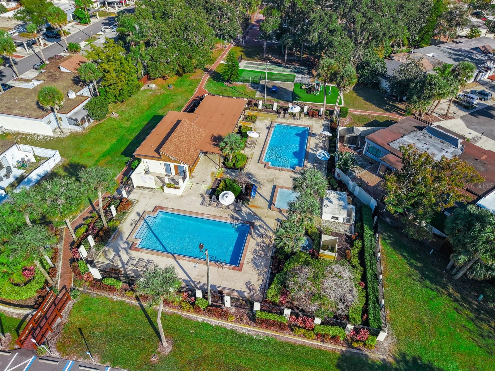 WINDWARD SQUARE SEC 1 - Residential