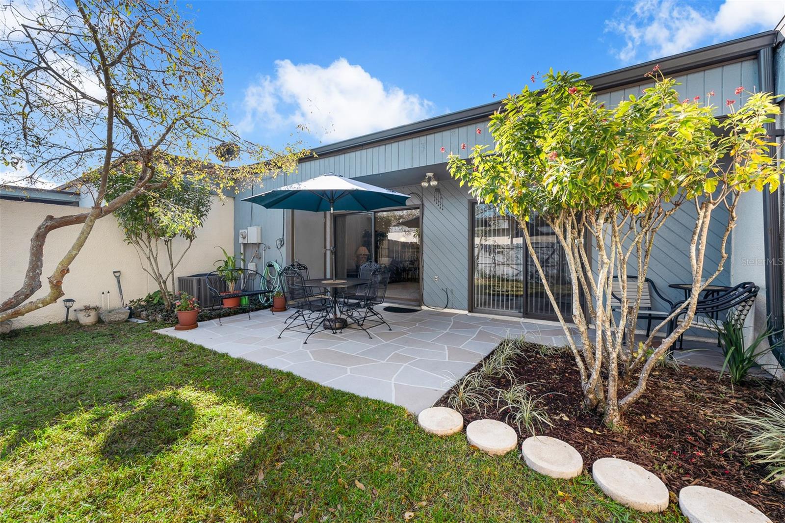 WINDWARD SQUARE SEC 1 - Residential