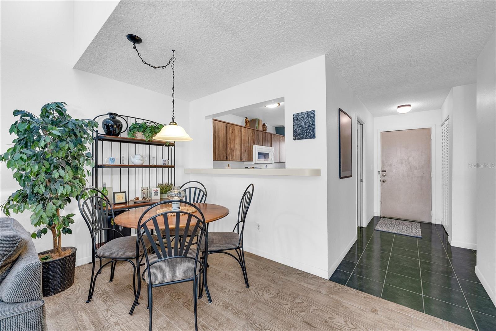 WINDWARD SQUARE SEC 1 - Residential