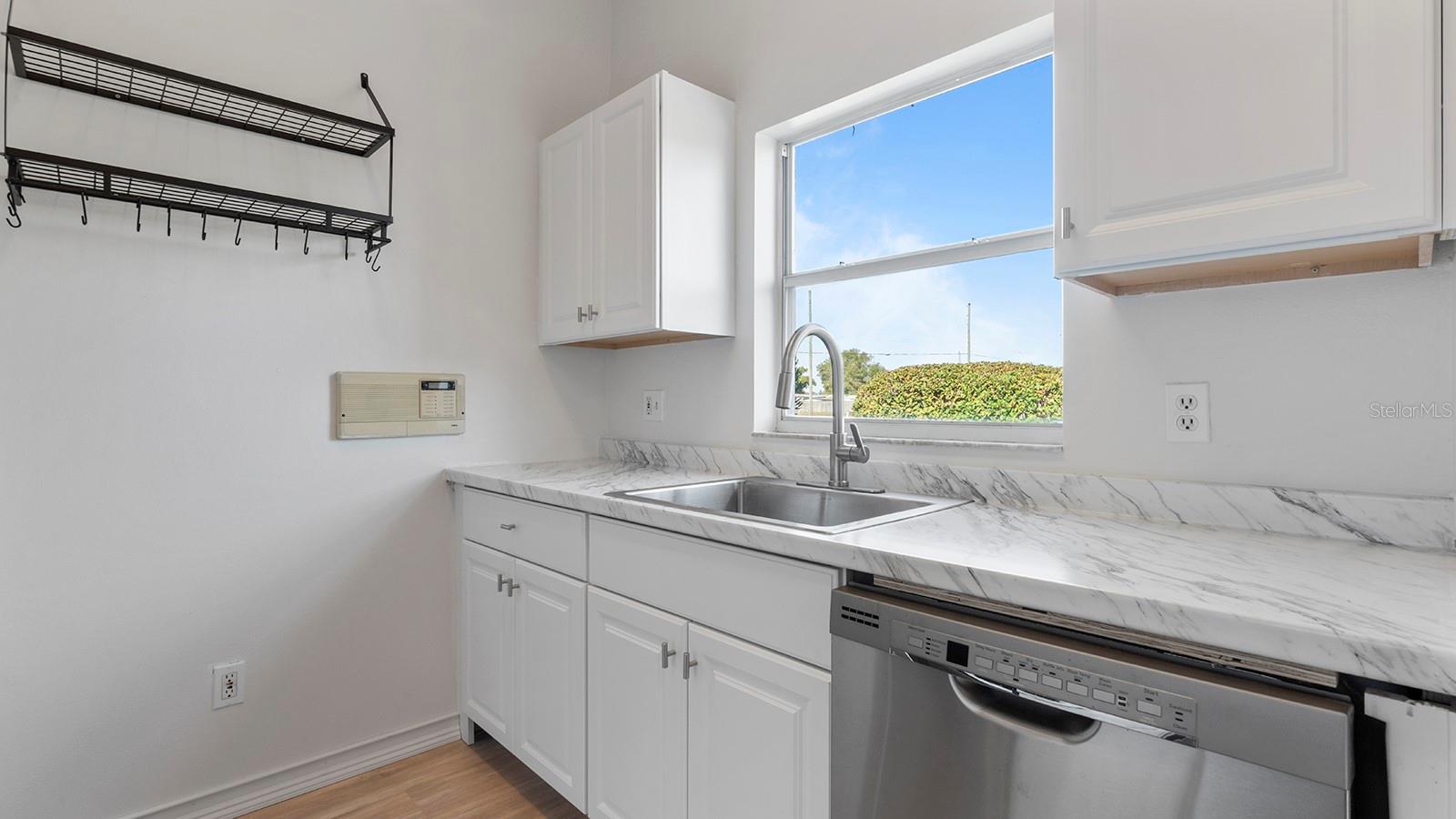 CHELSEA PARC EAST - Residential