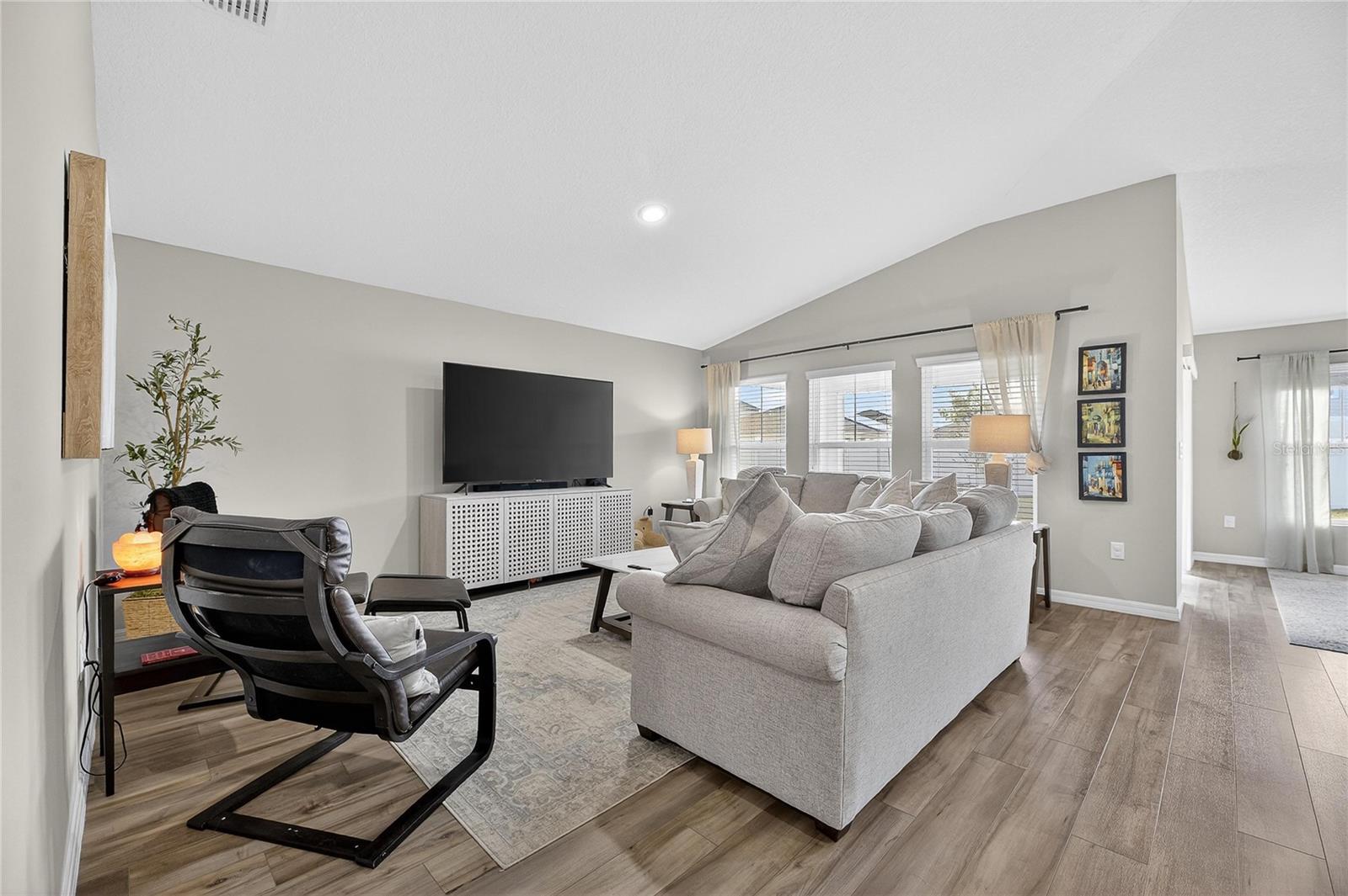 TRIPLE CRK VILLAGE M-2 - Residential