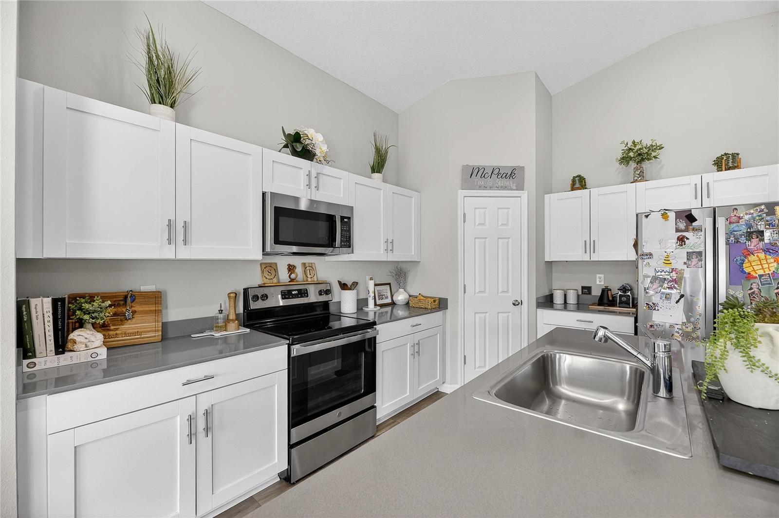 TRIPLE CRK VILLAGE M-2 - Residential