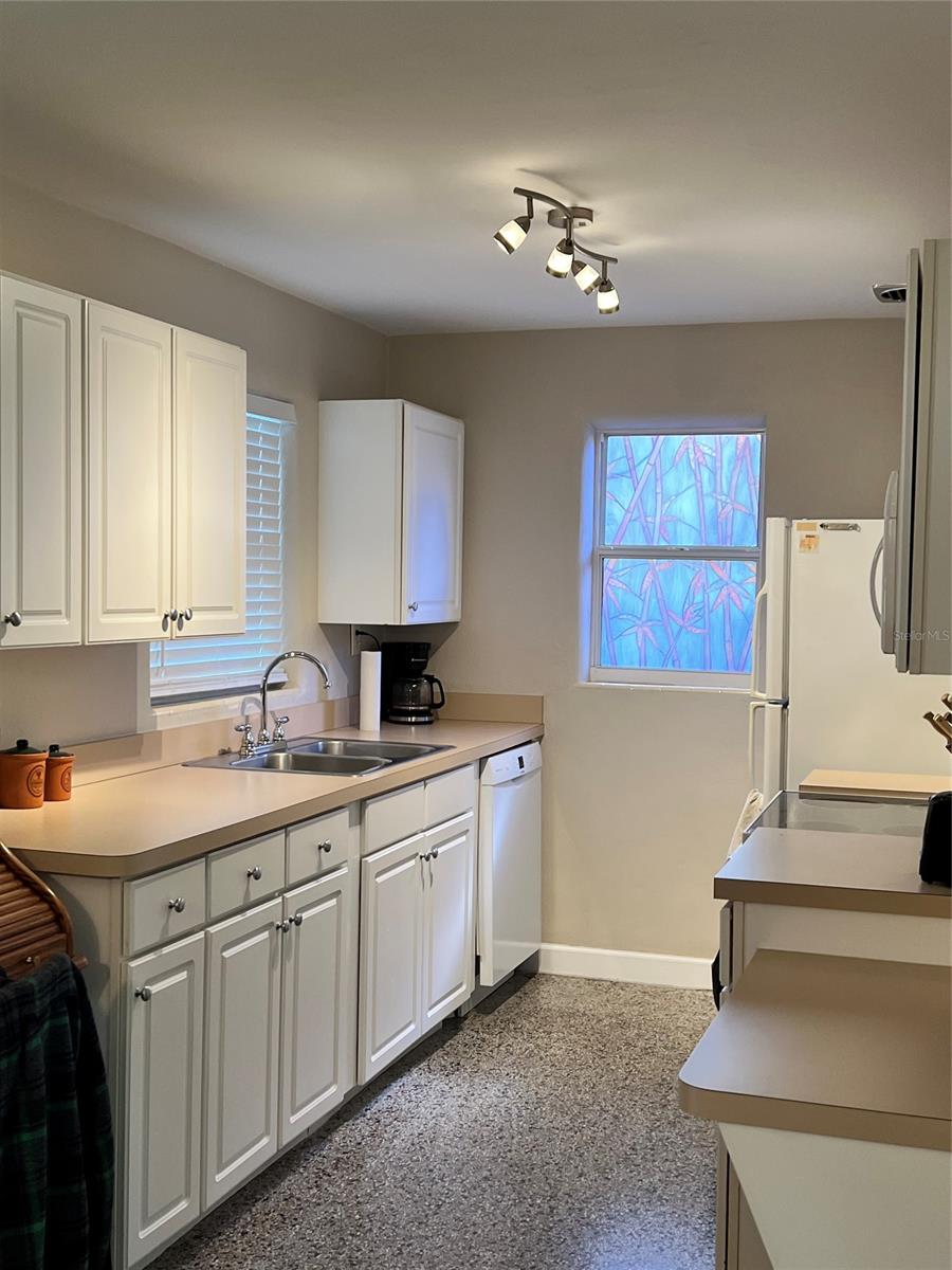 Ellison Acres 03 - Residential