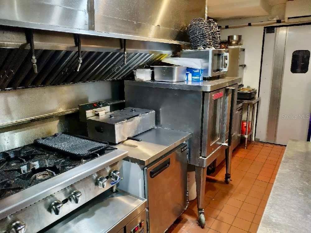 DAUGHERTYS NEW SMYRNA - Business Opportunity