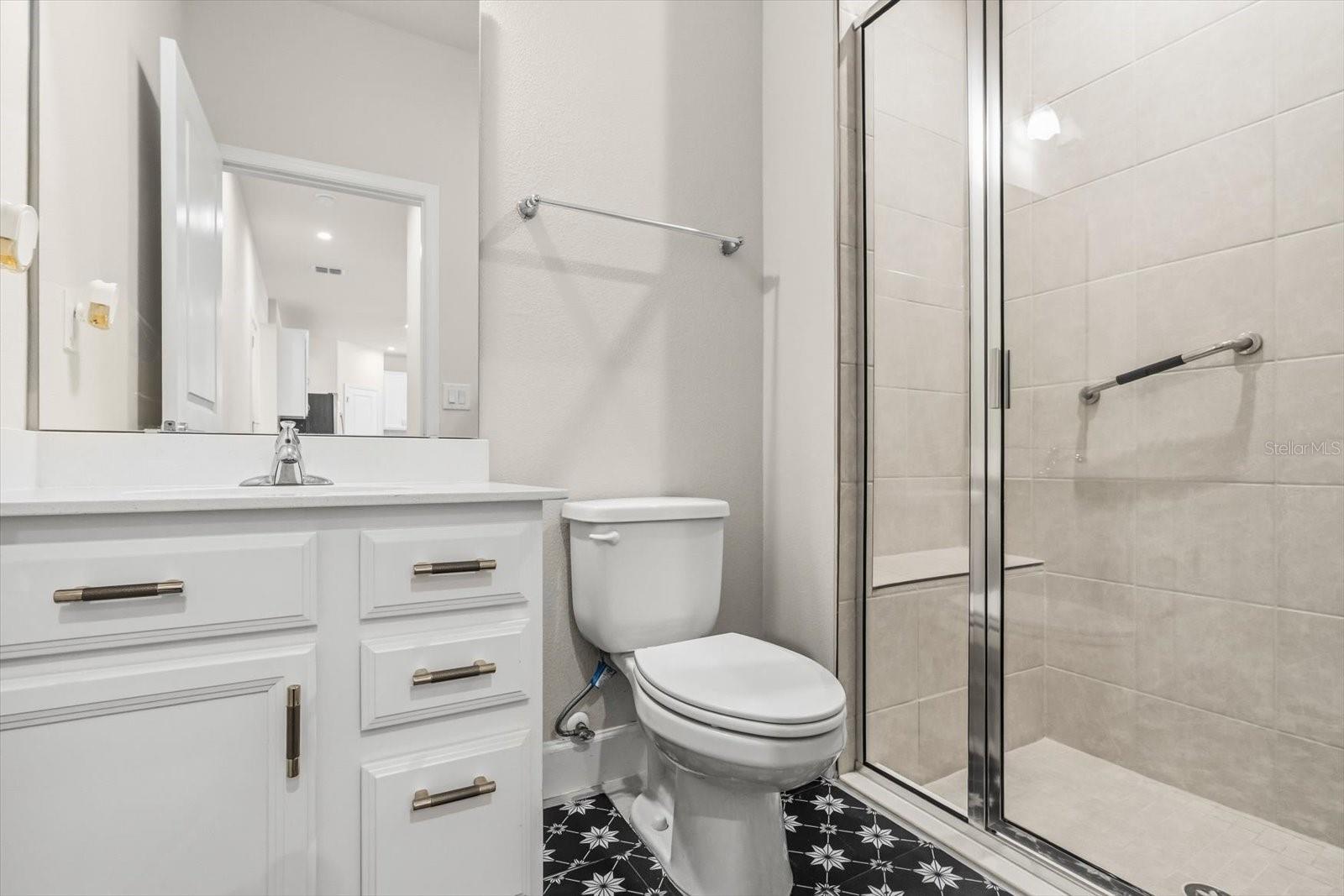 DORA LANDINGS - Residential