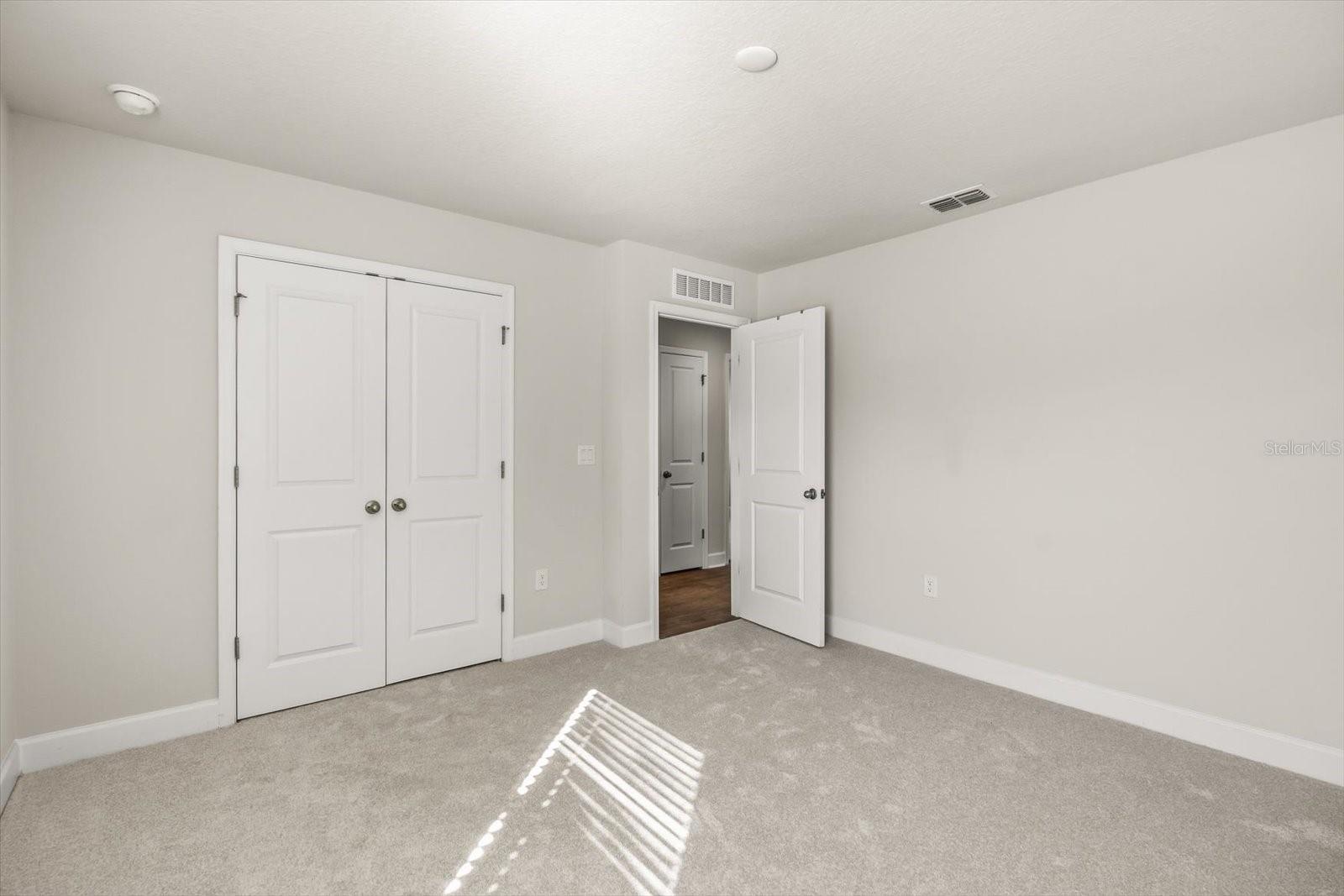 DORA LANDINGS - Residential