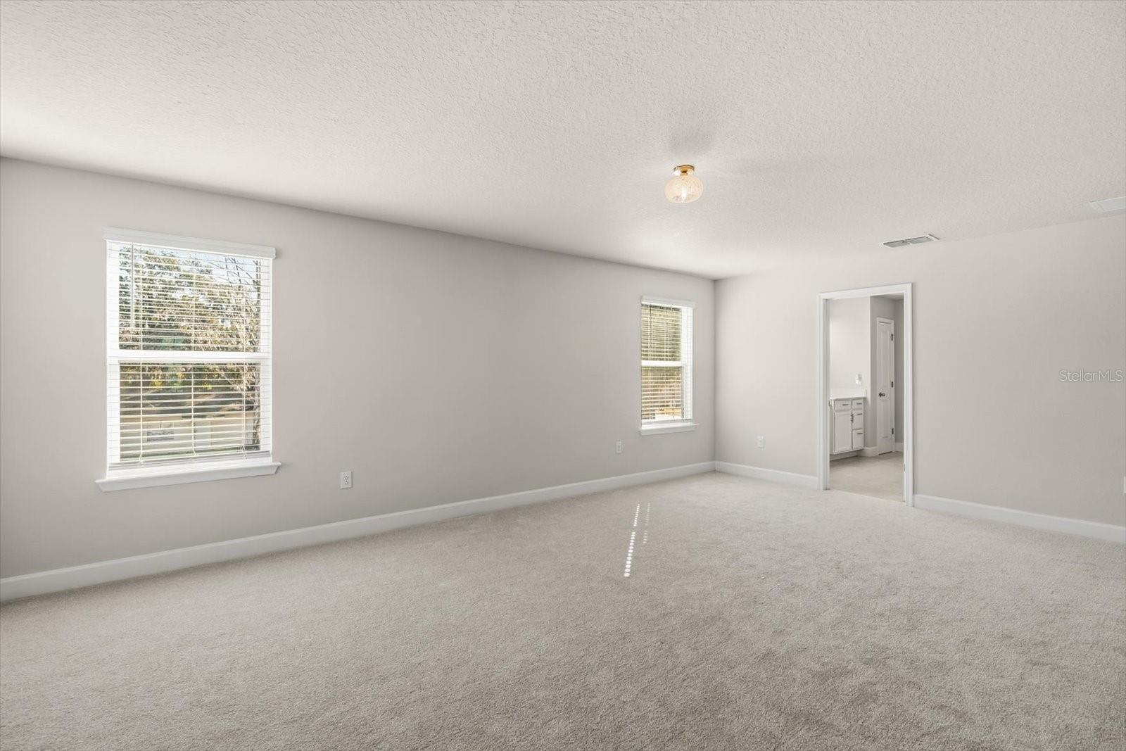 DORA LANDINGS - Residential