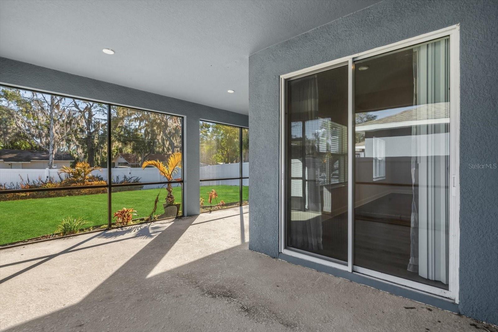 DORA LANDINGS - Residential