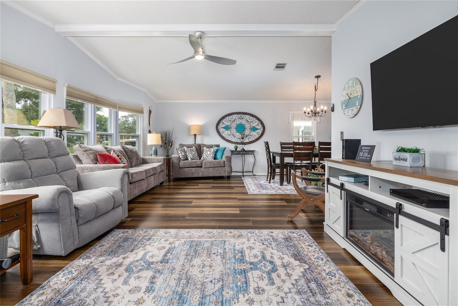 EDGEWATER LANDING PH 01 - Residential