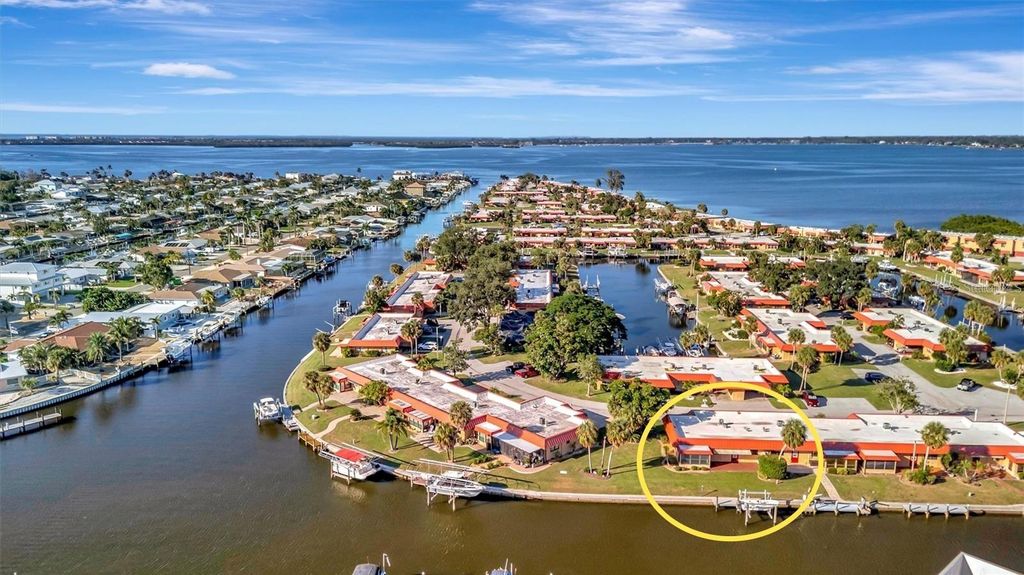 Photo of 9611 Valencia Cove, Bradenton, FL 34210 (MLS # A4669324)