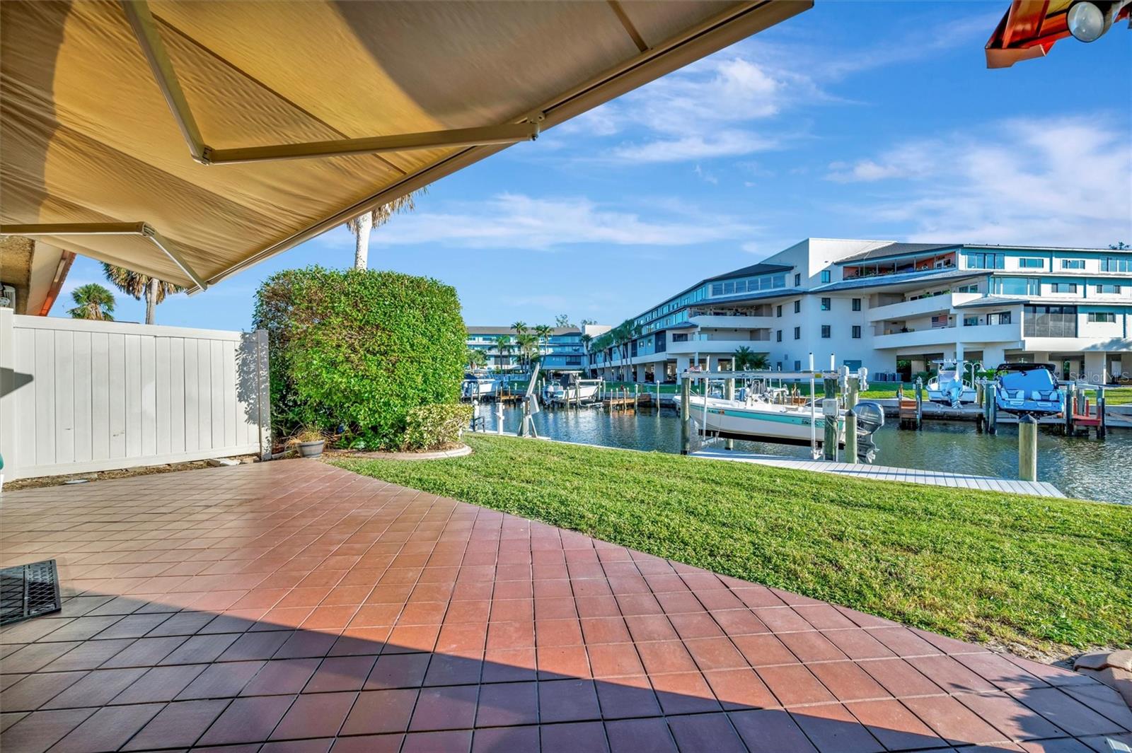 PALMA SOLA HARBOUR SEC 1 - Residential