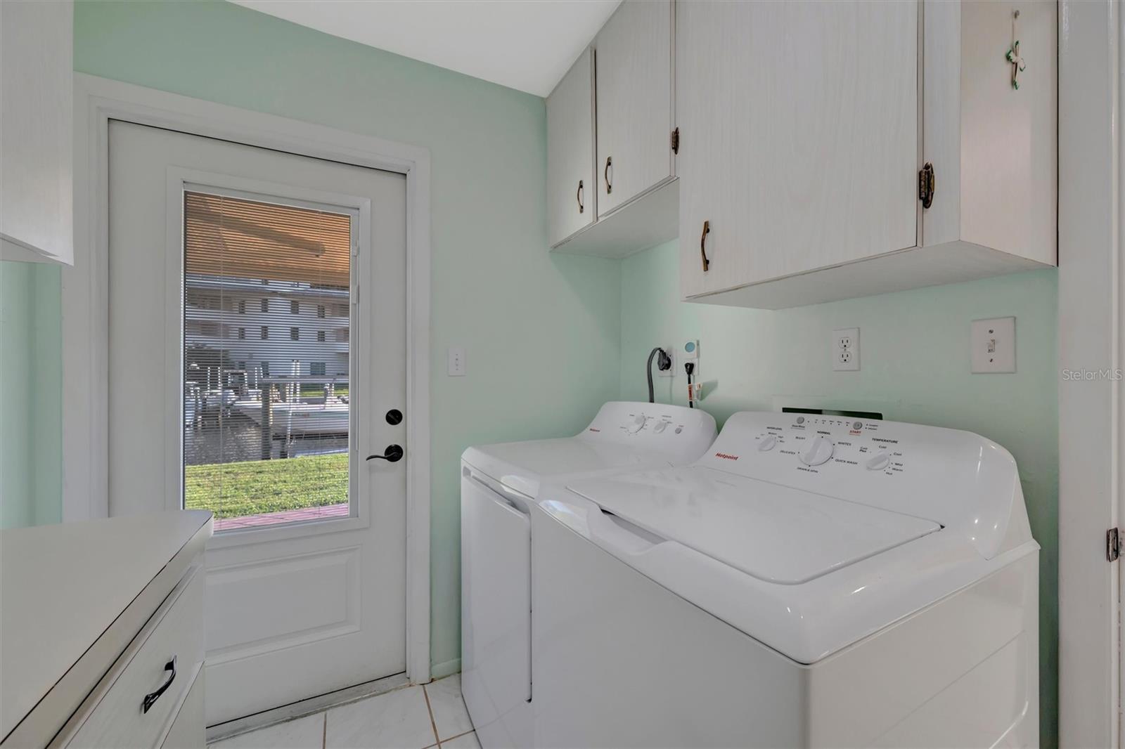 PALMA SOLA HARBOUR SEC 1 - Residential