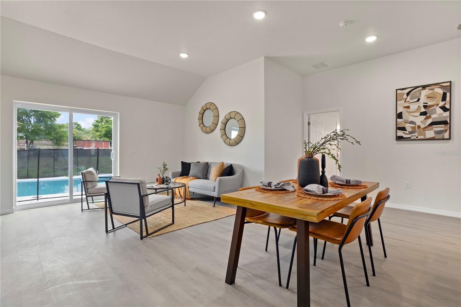 THE GROVES NORTH - Residential