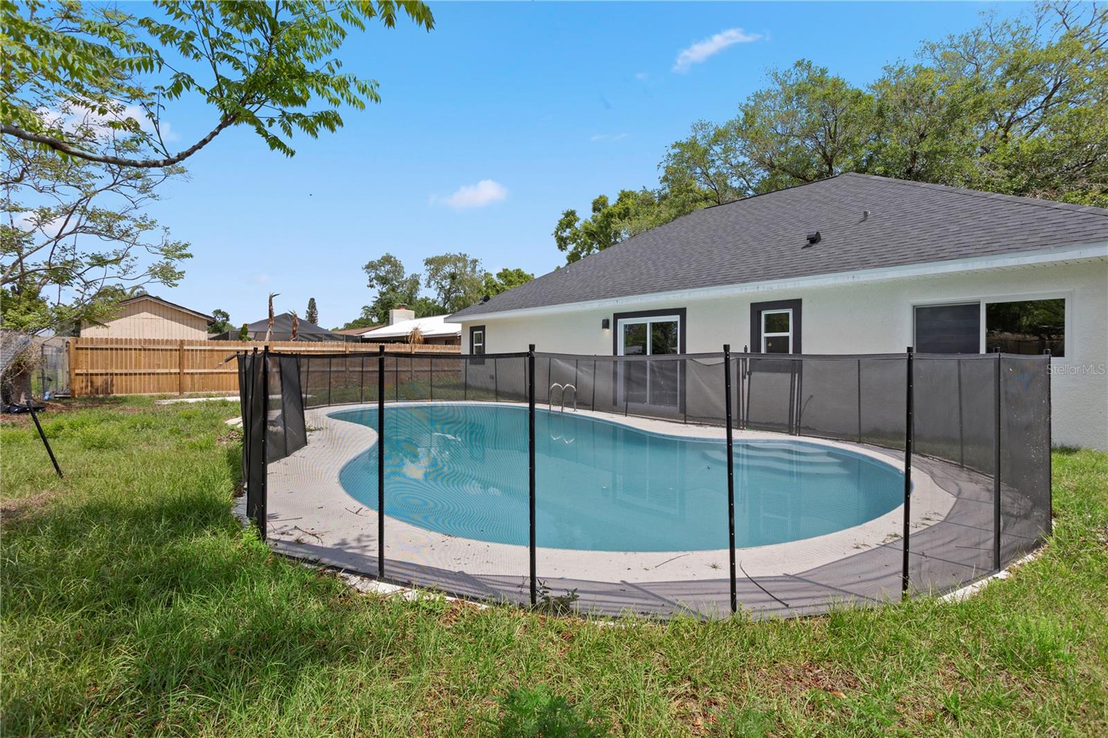 THE GROVES NORTH - Residential