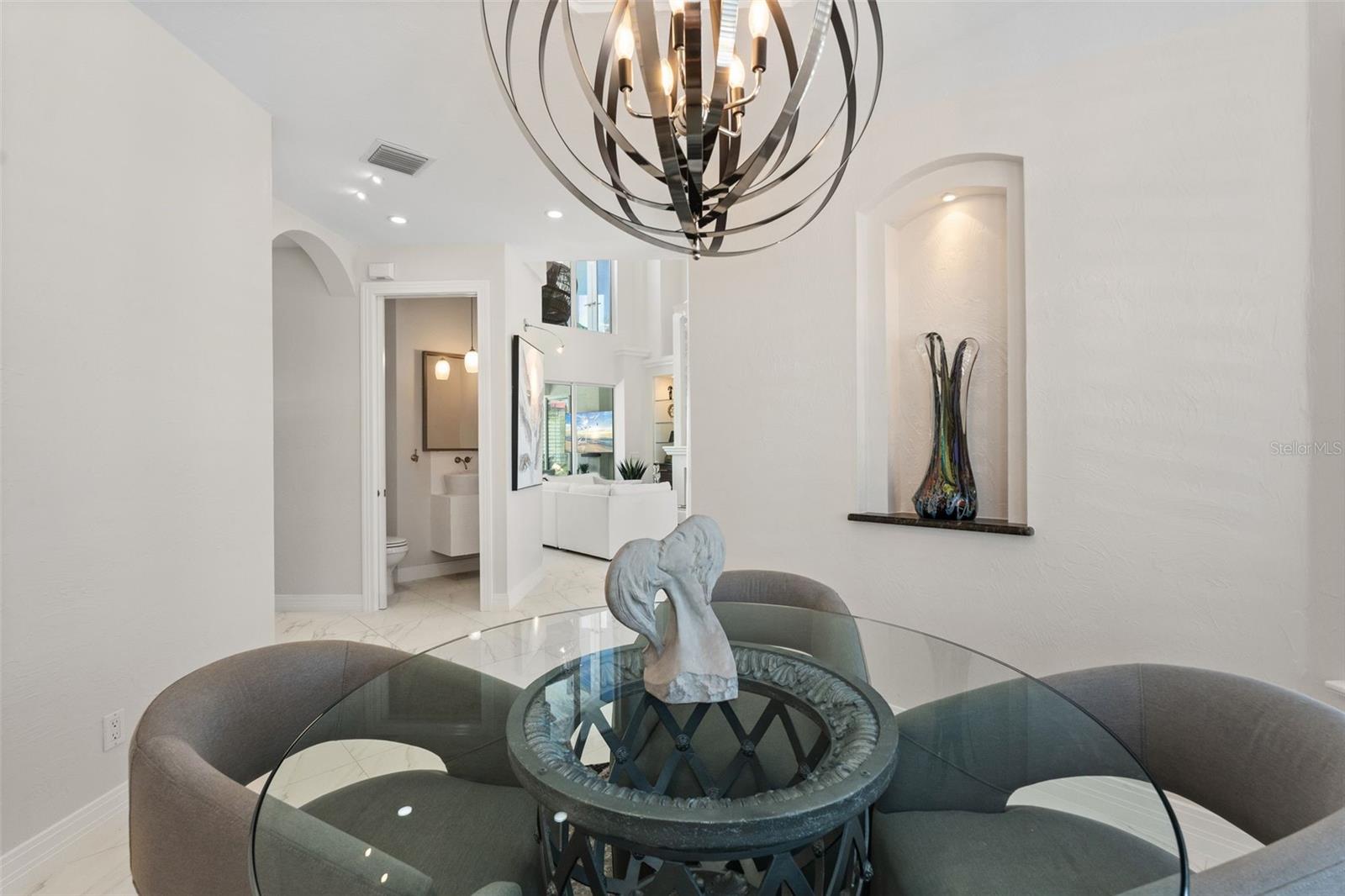 HAWKS HARBOR - Residential