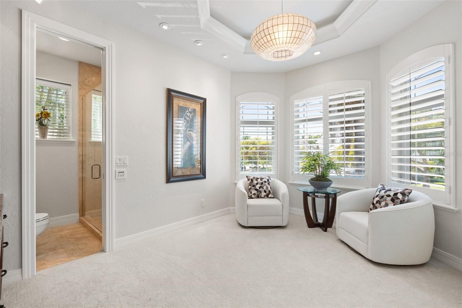 HAWKS HARBOR - Residential