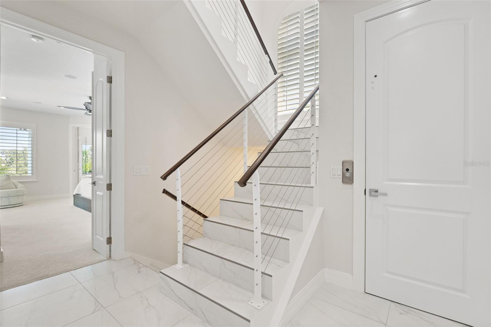 HAWKS HARBOR - Residential