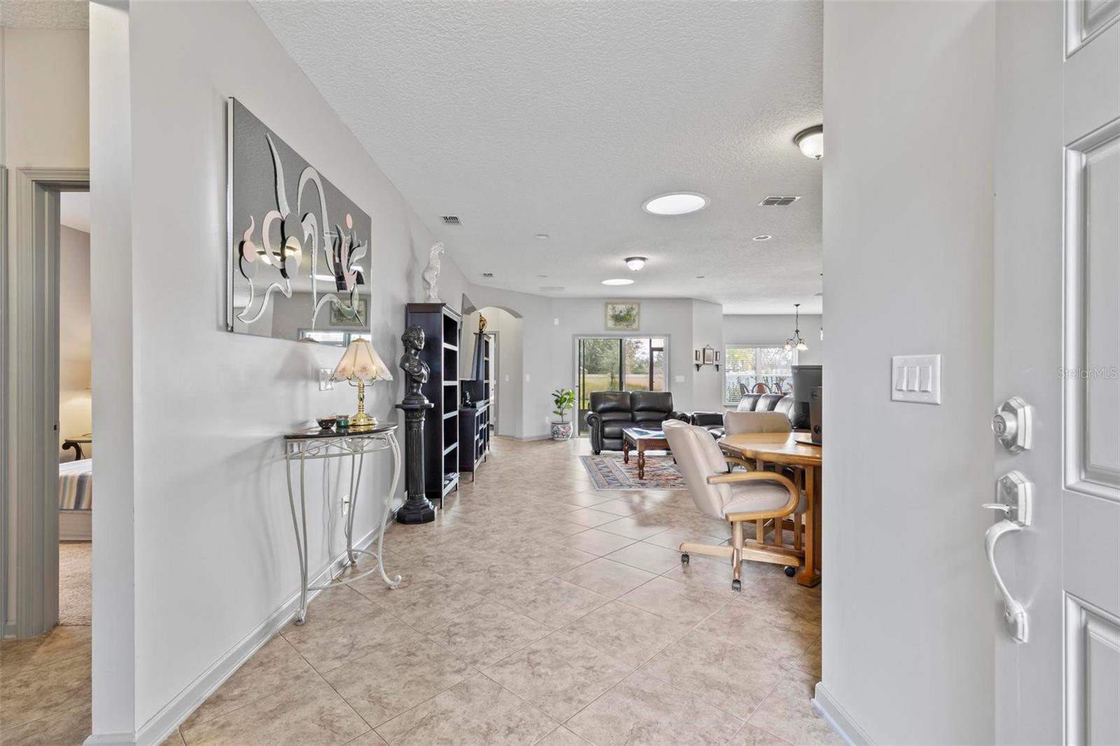 123 N STARLING DRIVE