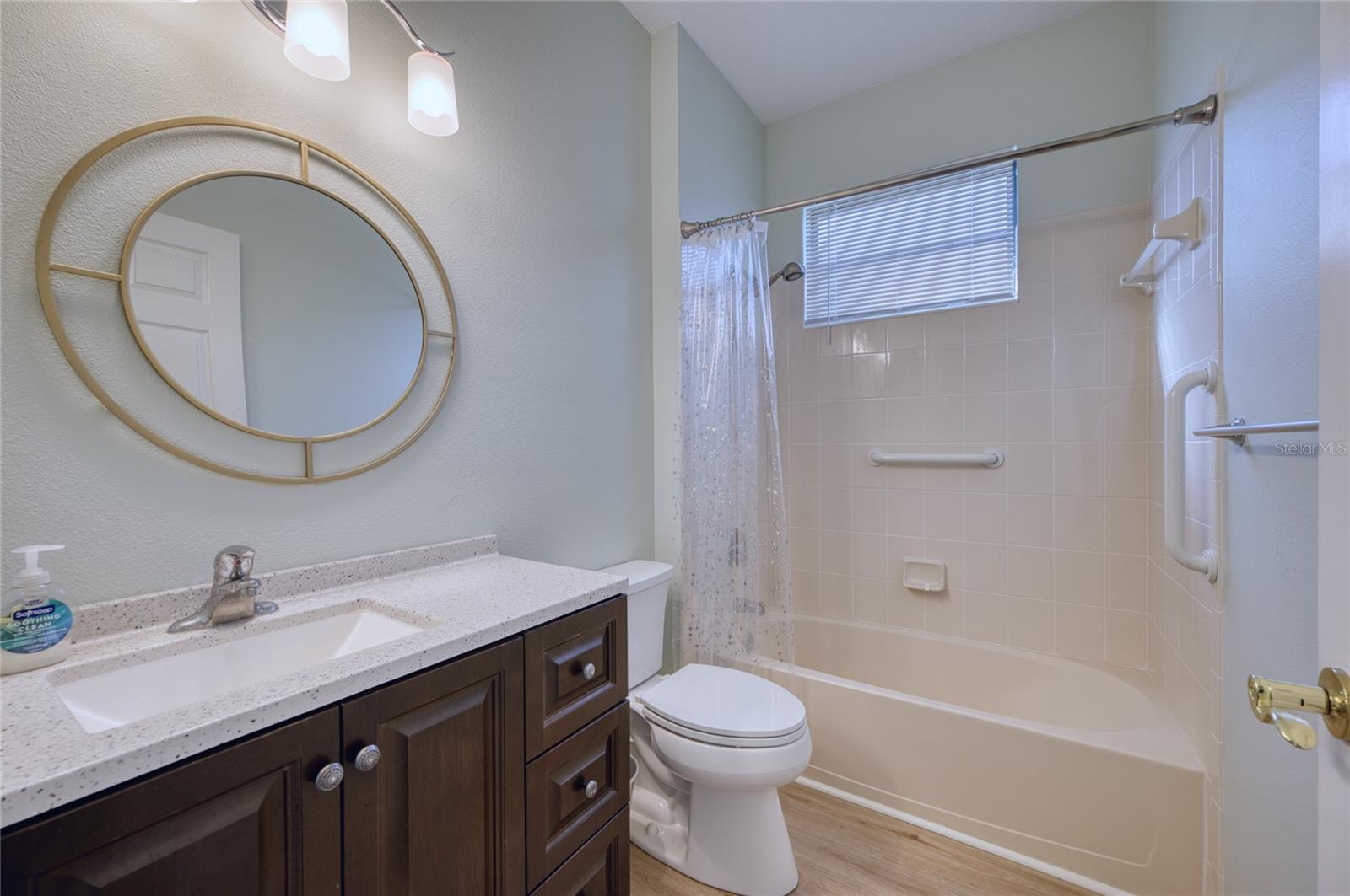 LAKERIDGE FALLS PH 1A - Residential