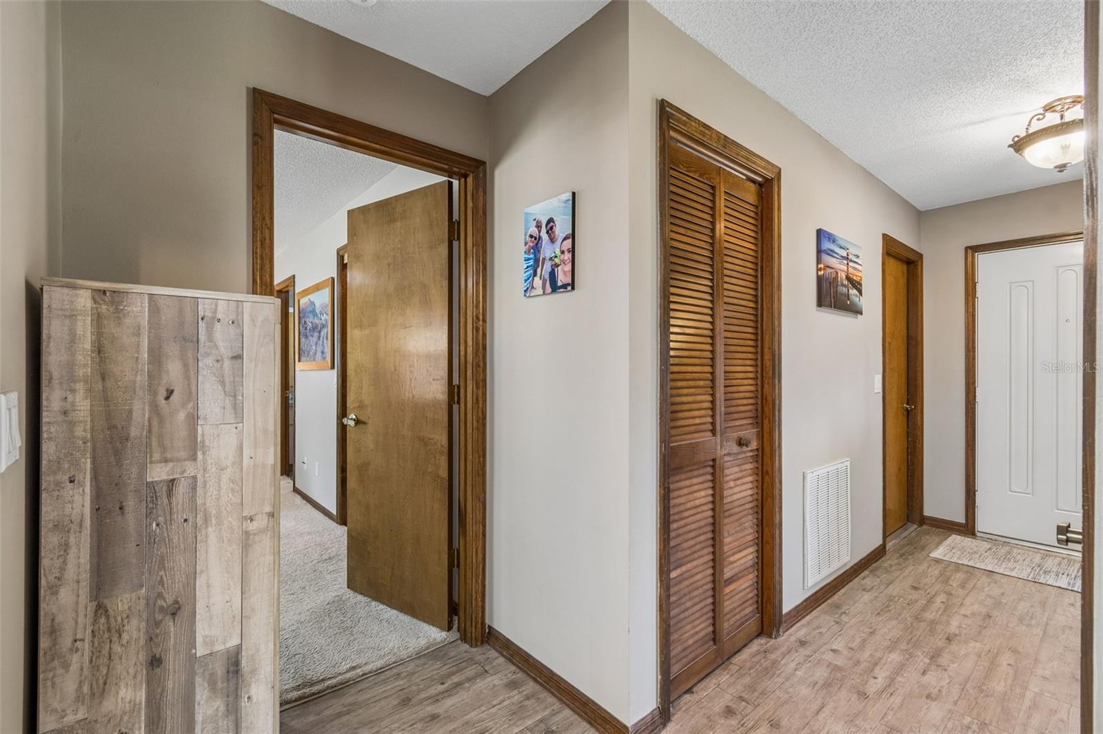 CITRUS SPGS UNIT 06 - Residential