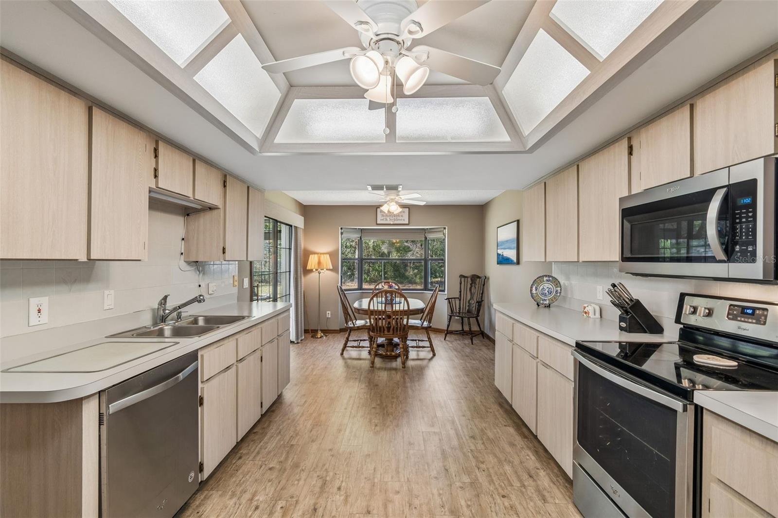 CITRUS SPGS UNIT 06 - Residential