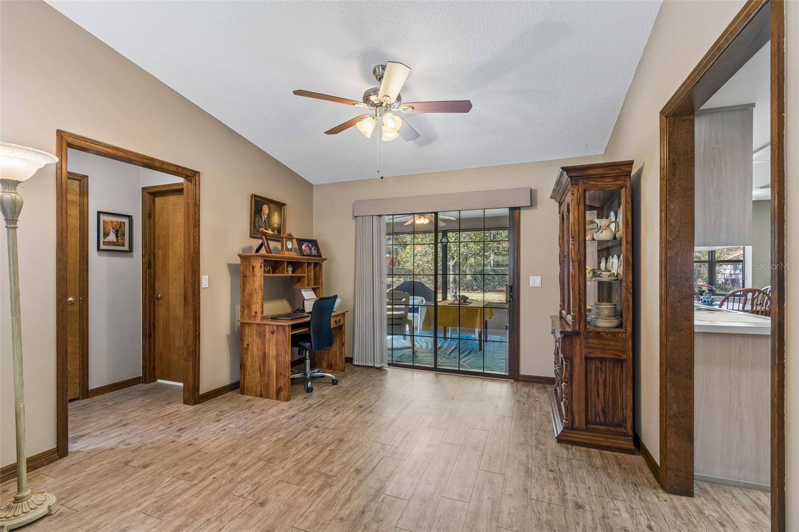 CITRUS SPGS UNIT 06 - Residential