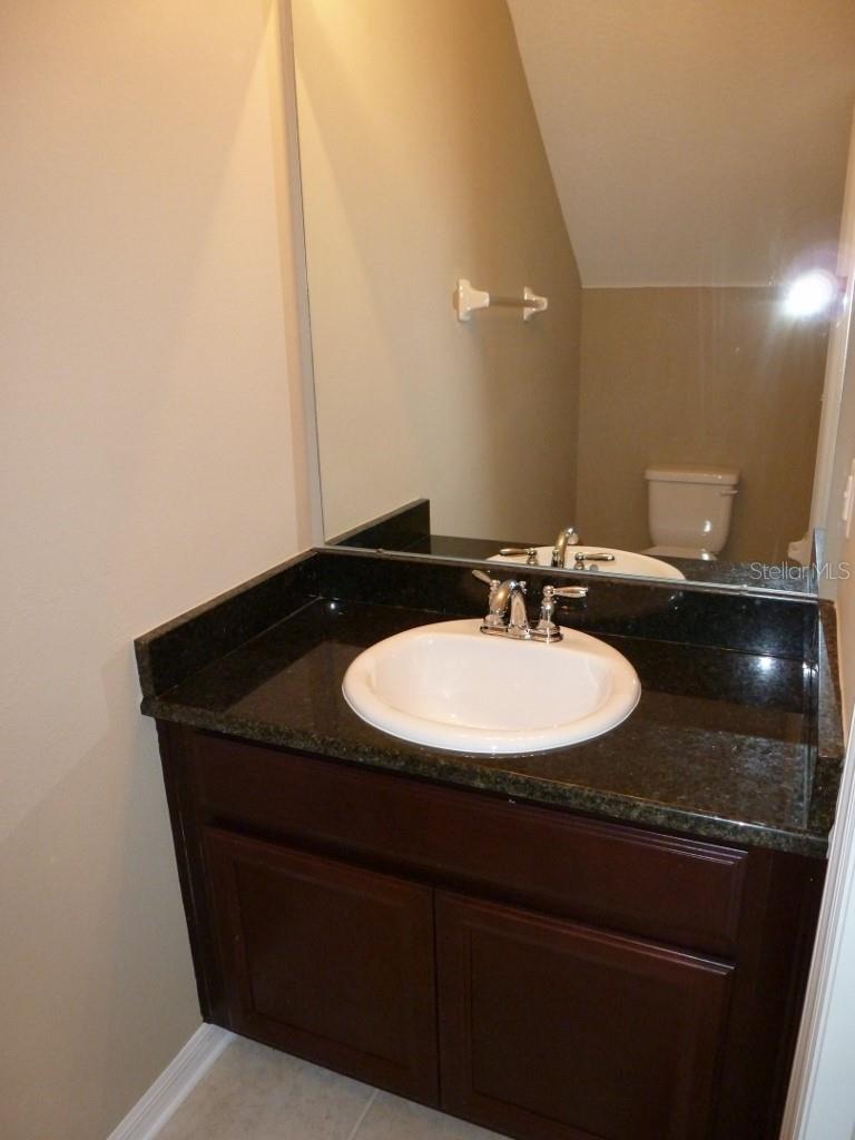 LONE STAR TWNHMS - Residential Lease