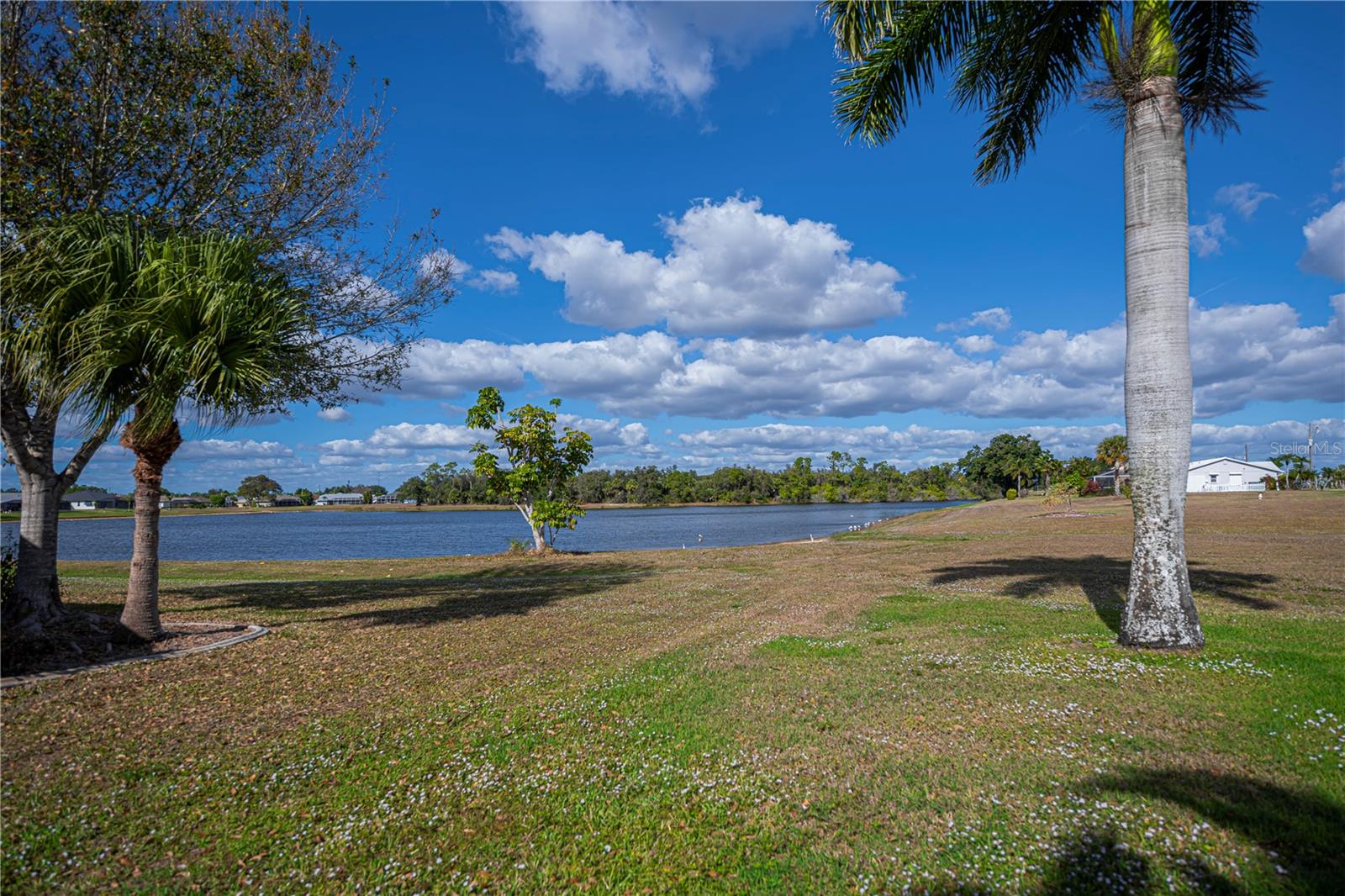 PUNTA GORDA ISLES SEC 23 - Residential