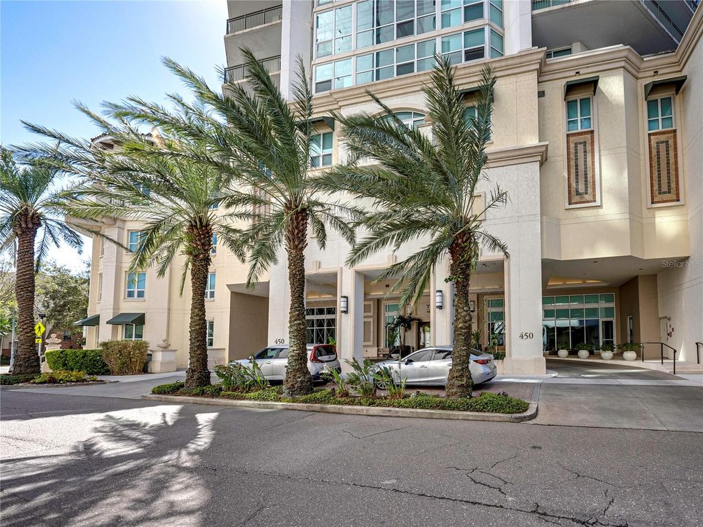 Photo of 450 Knights Run Avenue #702, Tampa, FL 33602 (MLS # TB8442743)