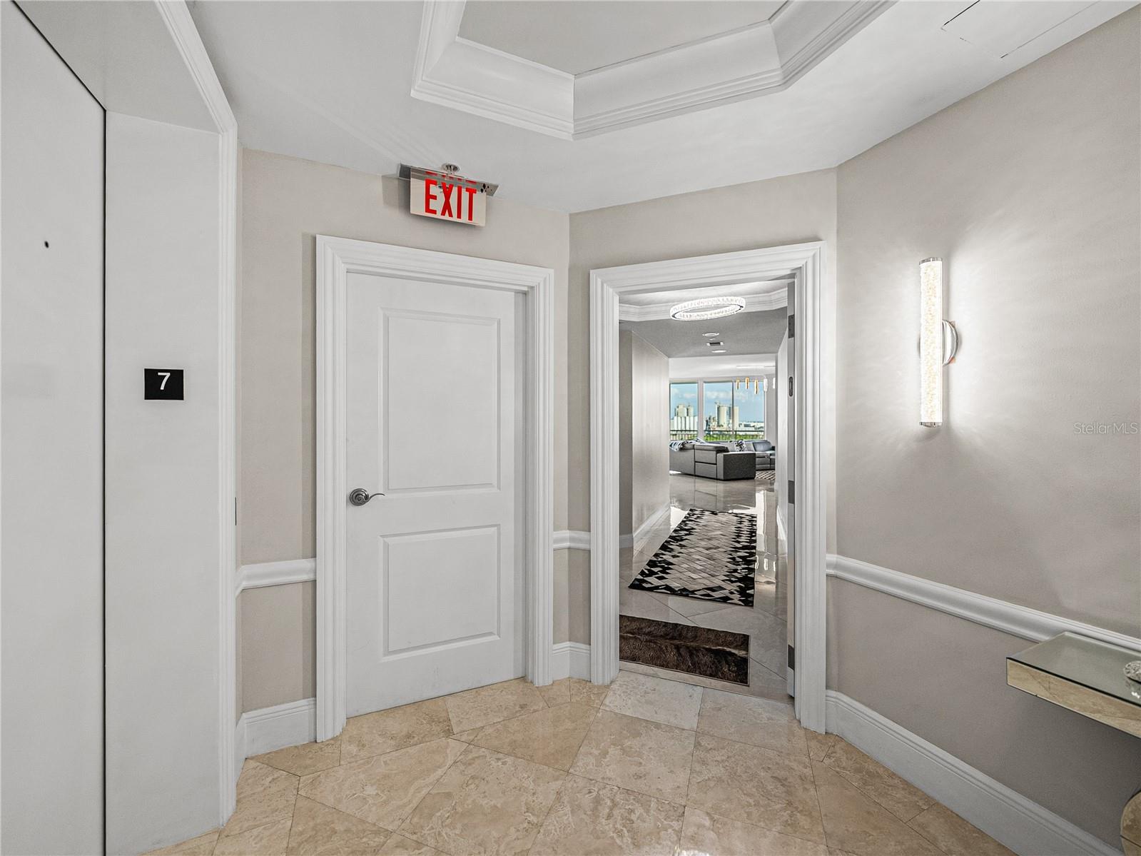 THE PLAZA HARBOUR ISLAND - Residential