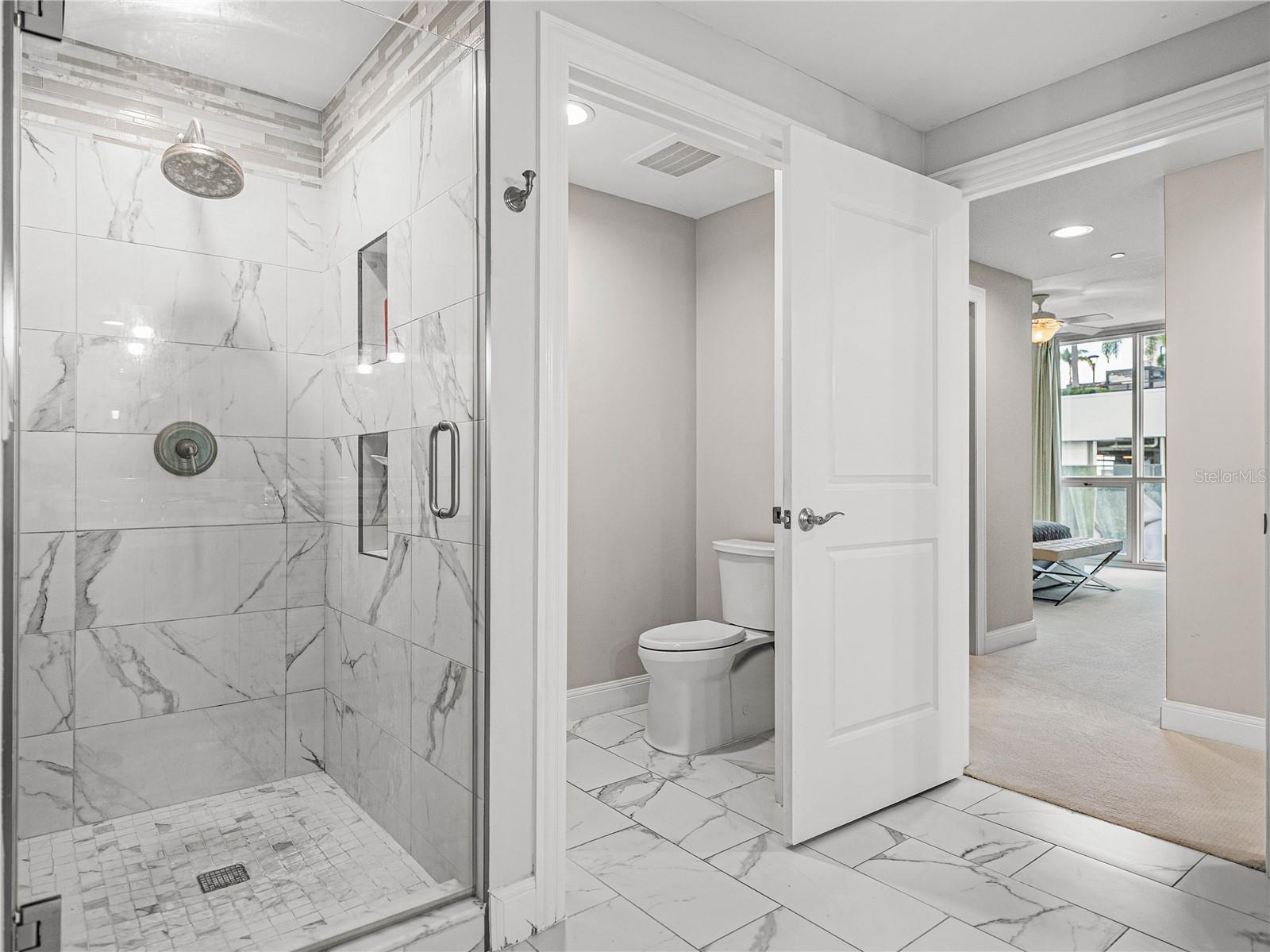 THE PLAZA HARBOUR ISLAND - Residential