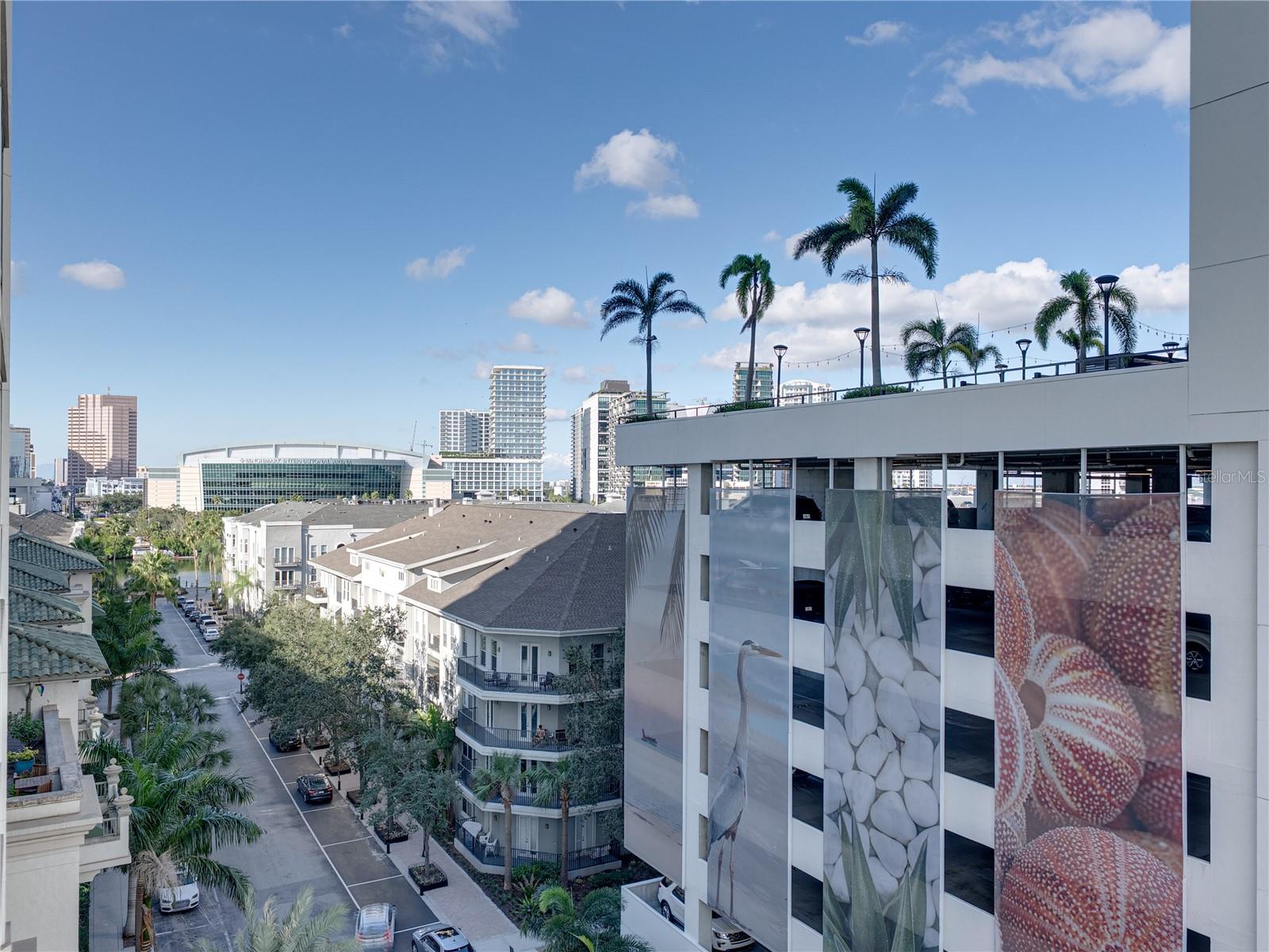 THE PLAZA HARBOUR ISLAND - Residential