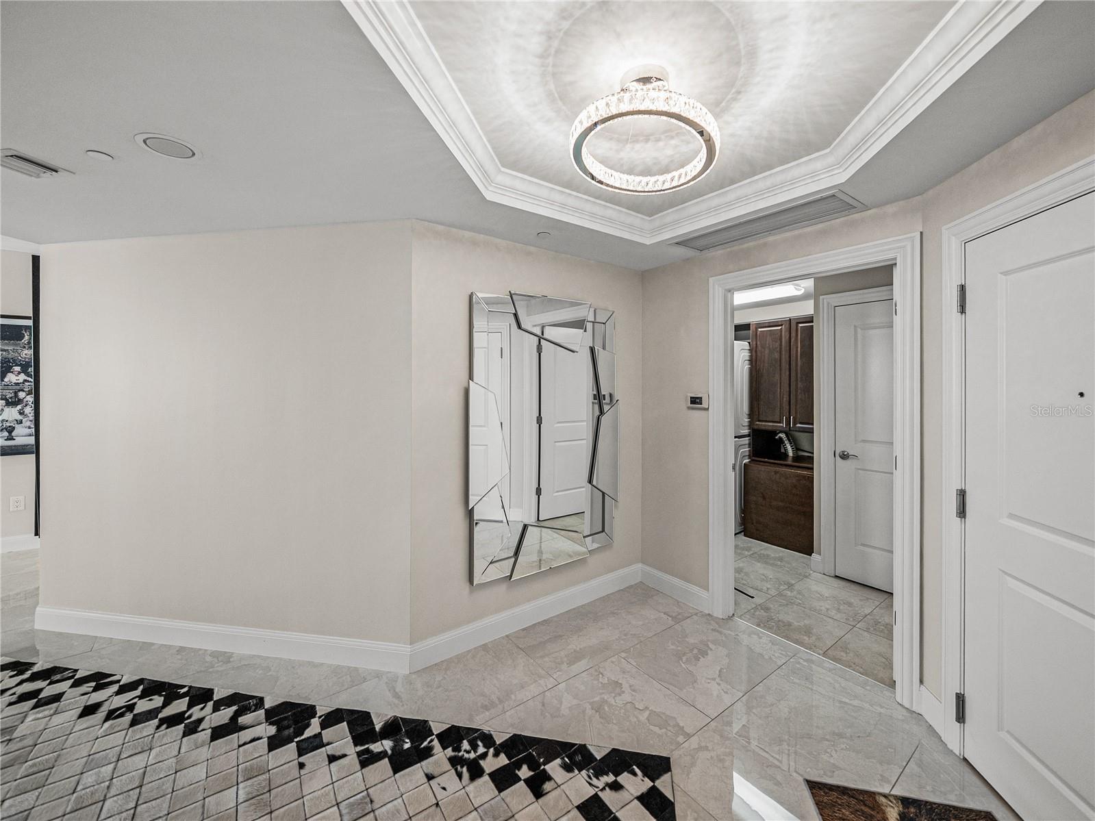 THE PLAZA HARBOUR ISLAND - Residential