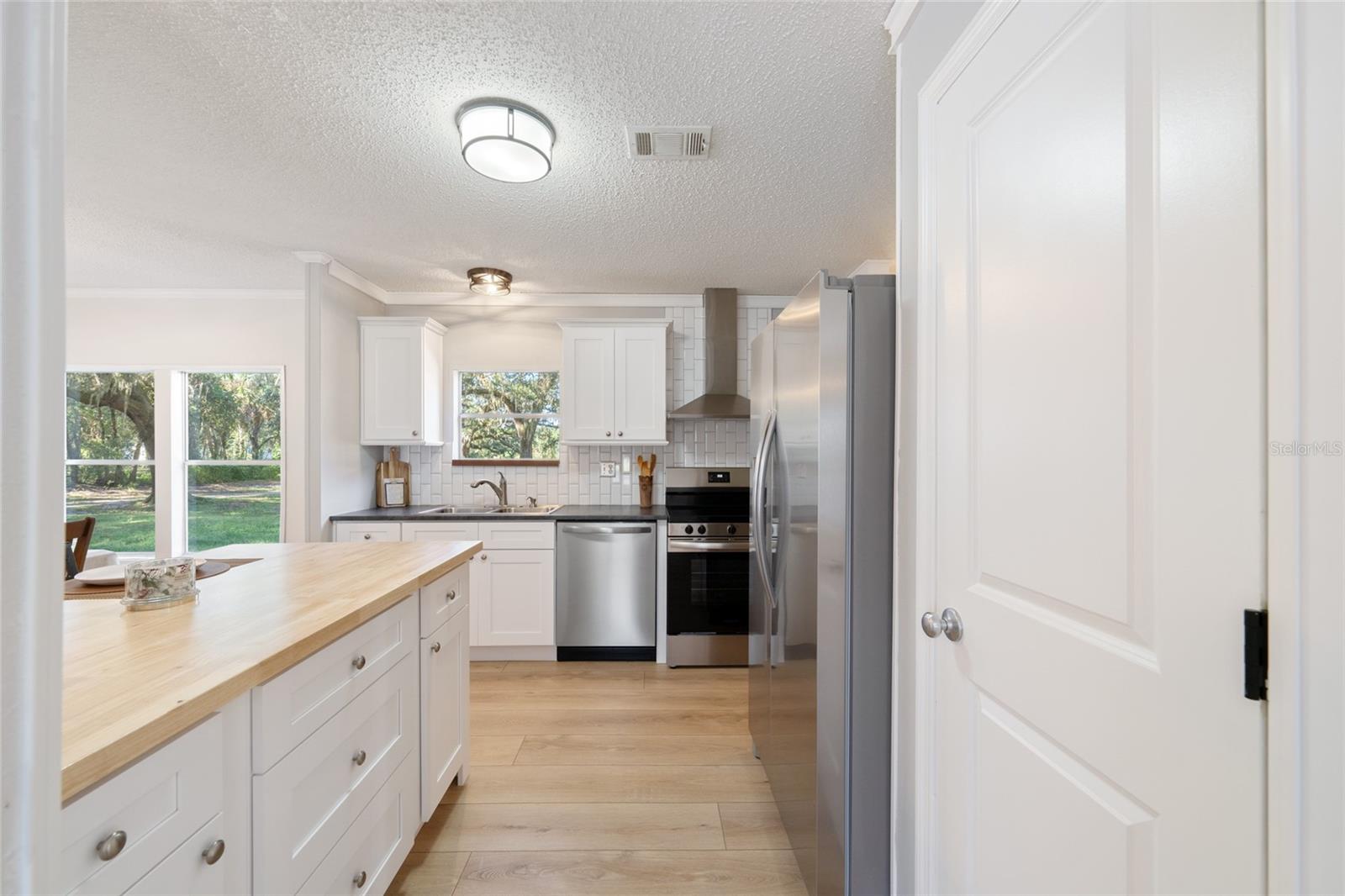 COUNTRYSIDE LAKES ADD 01 - Residential