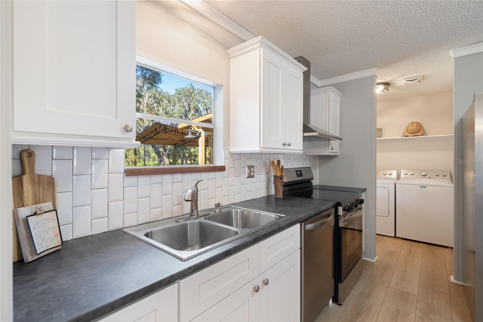 COUNTRYSIDE LAKES ADD 01 - Residential