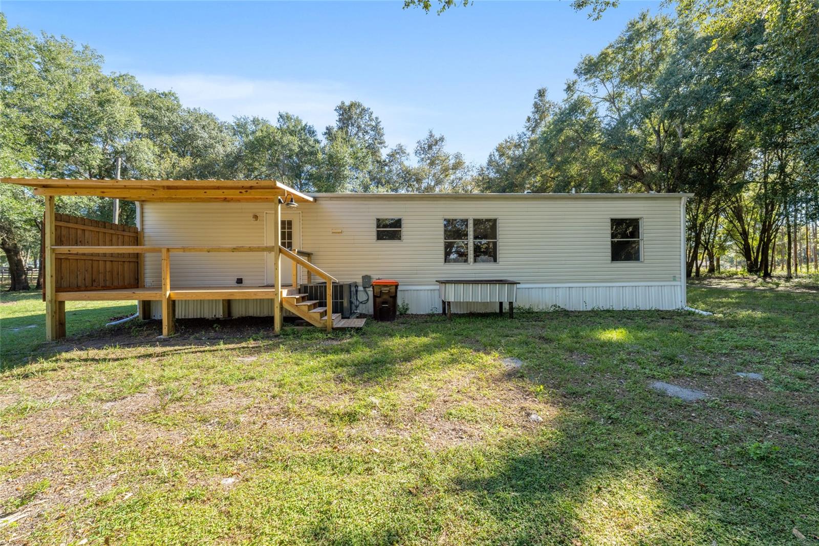 COUNTRYSIDE LAKES ADD 01 - Residential