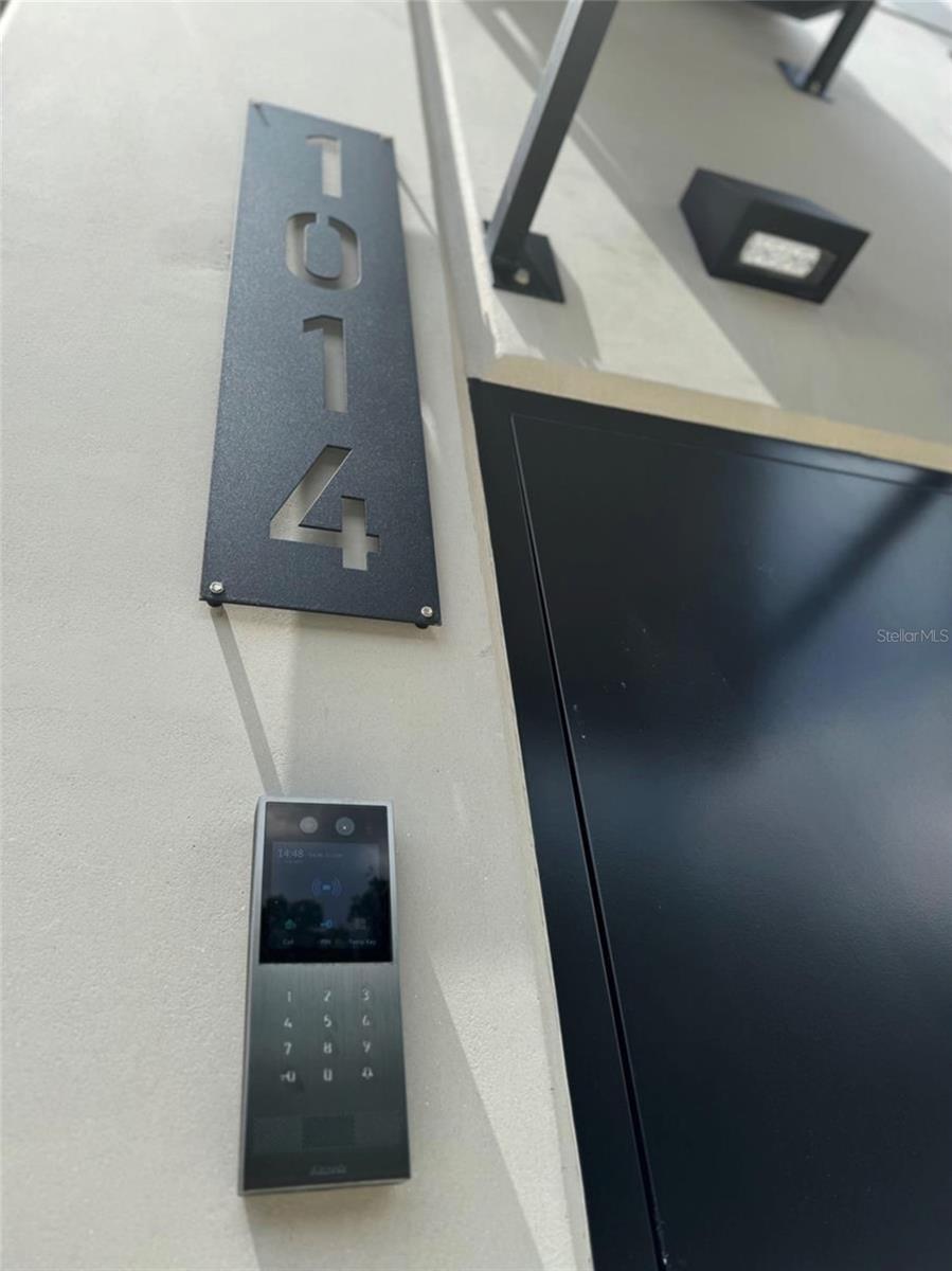 6500 MOTOR ENCLAVE WAY 1014