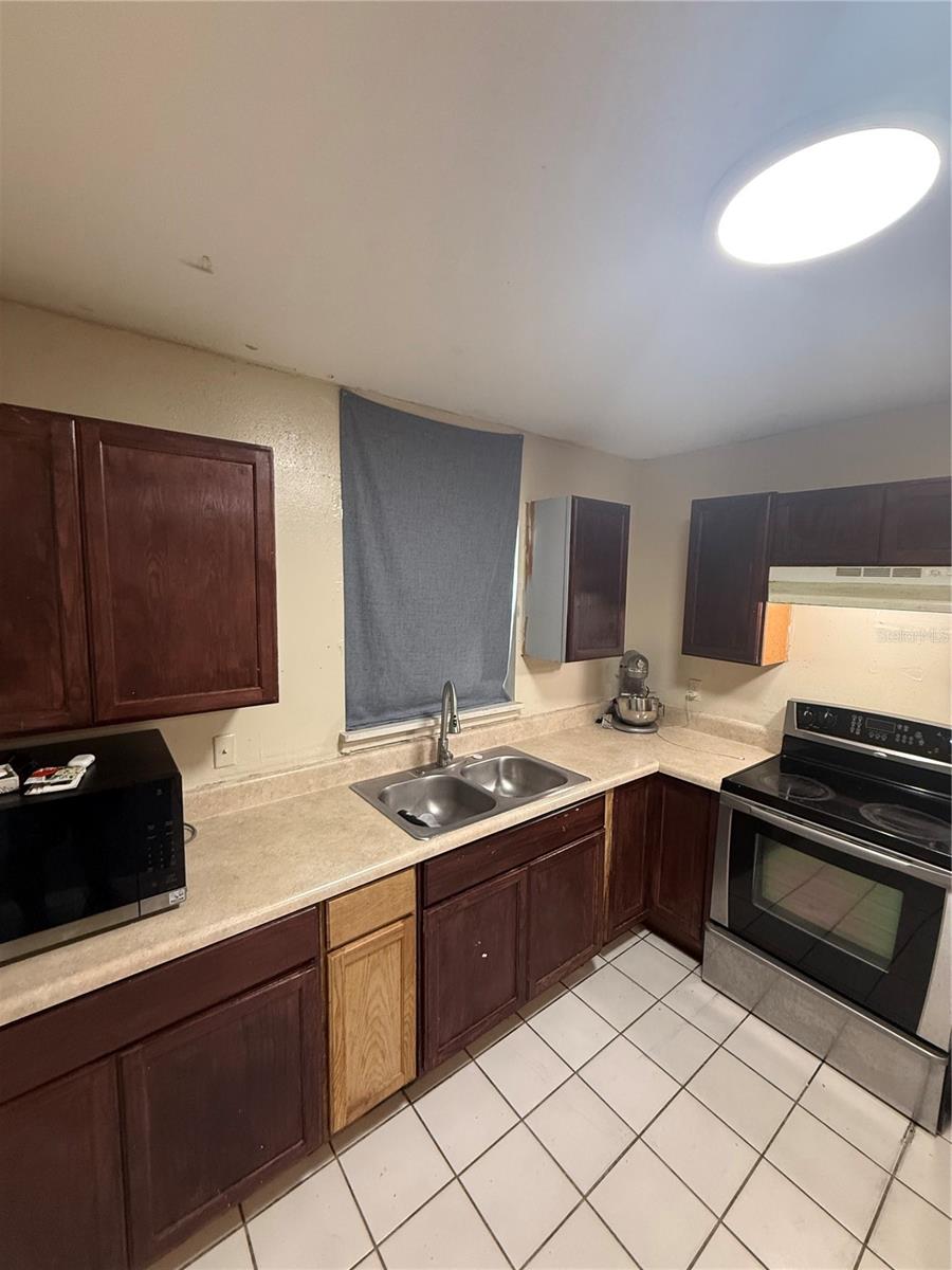 AVONDALE - Residential