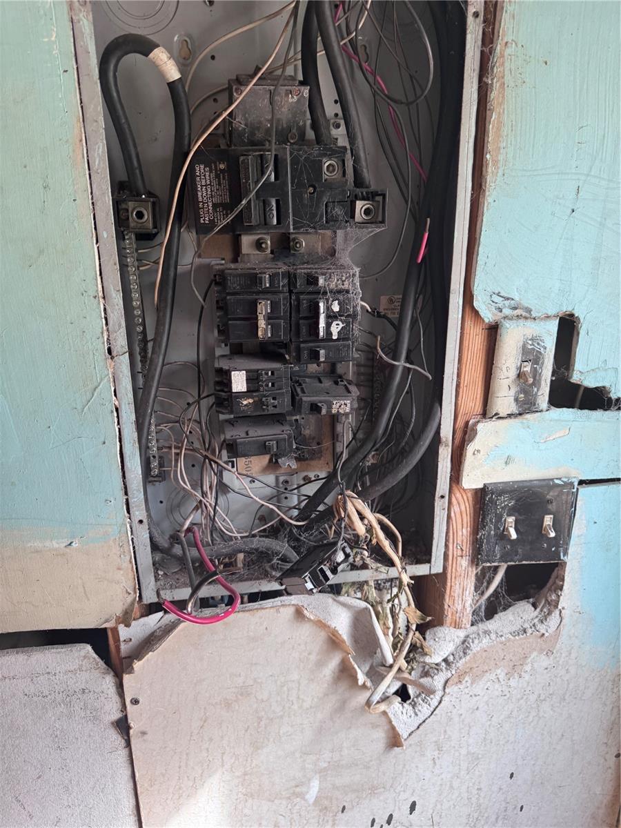 HIGHLAND MEADOWS - Residential